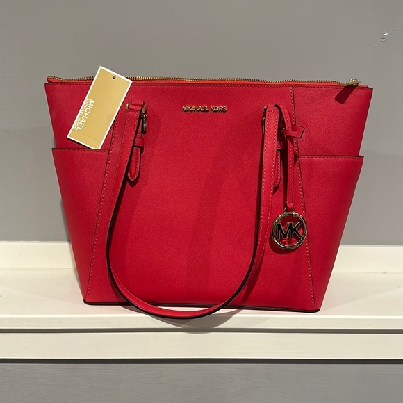 Michael Kors Large Leather Tote - Picture 1 of 4